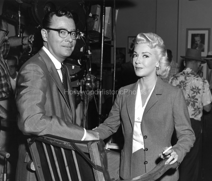 Lana Turner 1958 With Producer Ross Hunter on the set of Imitation of Life wm.jpg